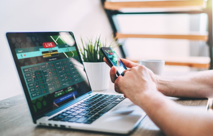 Đăng ký làm thành viên của trang web game Vnd188 và bạn sẽ nhận được 100000 đô la - Vnd188